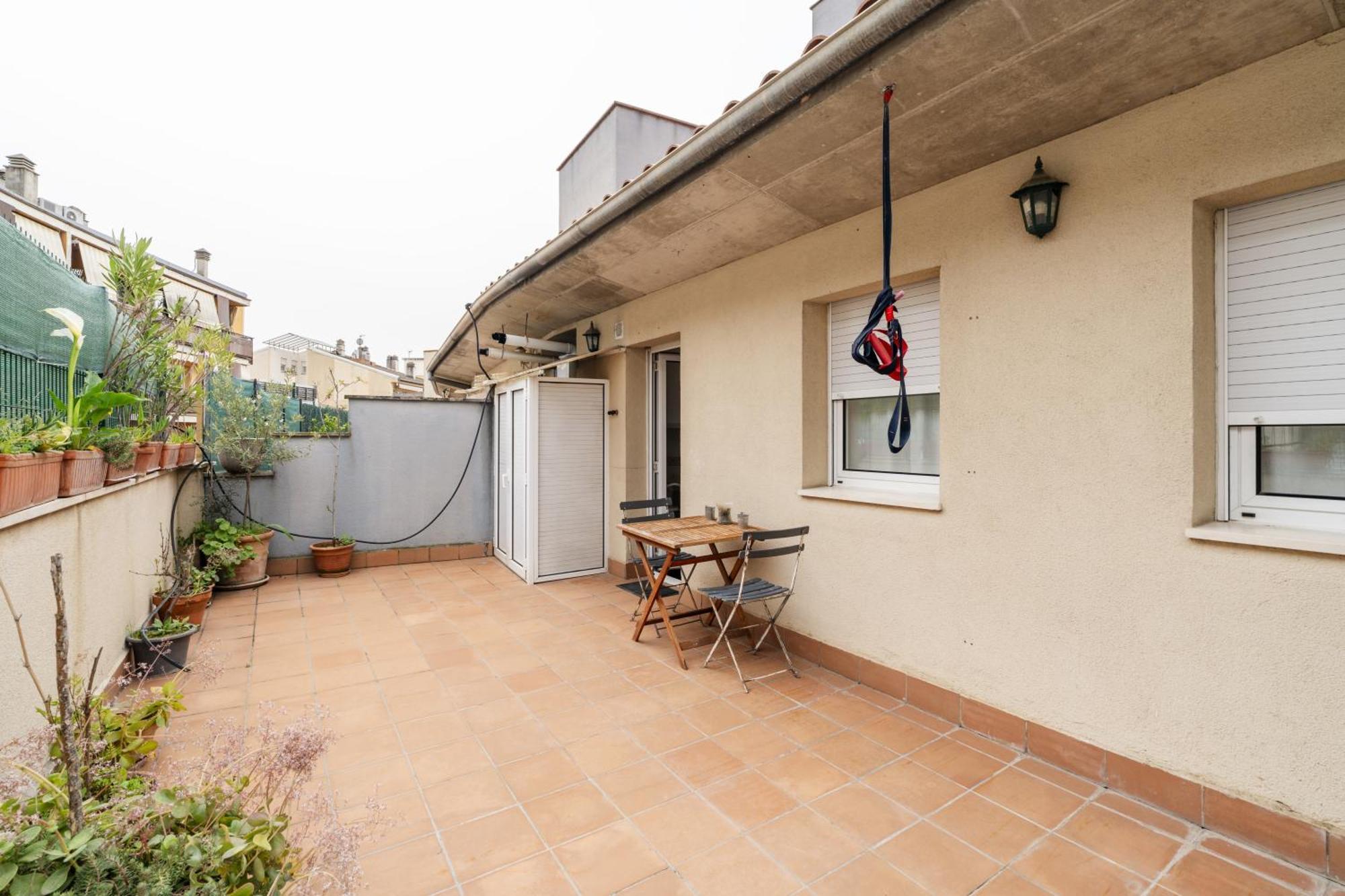 Apartamento Con Dos Grandes Terrazas En Girona Esterno foto